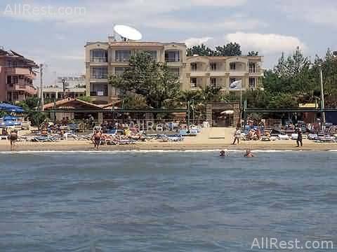 Trendy Hotel Side Beach